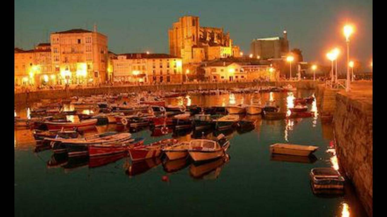 Castro Sun And Beach Castro Urdiales Ngoại thất bức ảnh